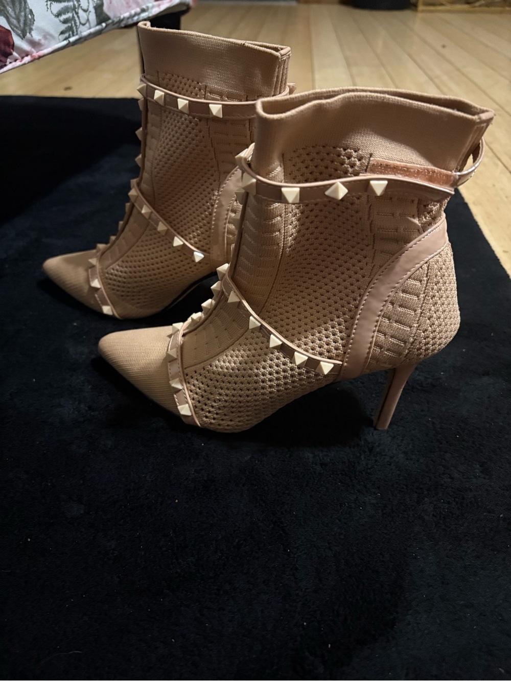 Women's Nude Studded Pointed Booties